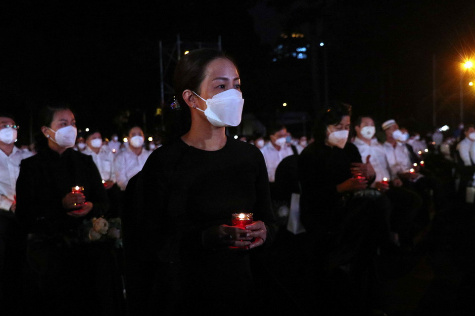 Đại diện các tầng lớp nhân dân Thành phố Hồ Chí Minh dự buổi lễ. (Ảnh: Xuân Khu-TTXVN)