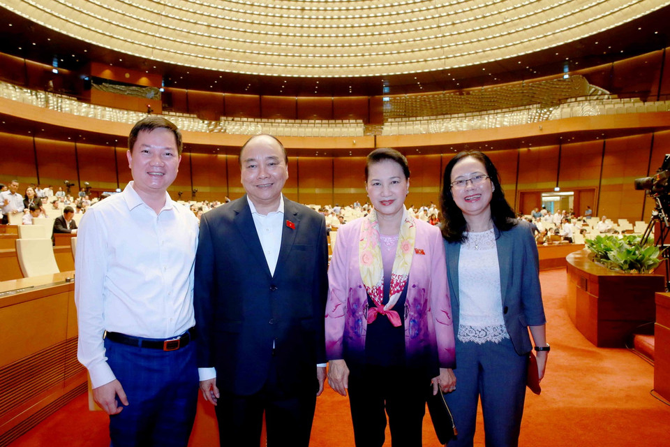 Thủ tướng Nguyễn Xuân Phúc, nguyên Chủ tịch Quốc hội Nguyễn Thị Kim Ngân tại kỳ họp. (Ảnh: Phương Hoa/TTXVN)