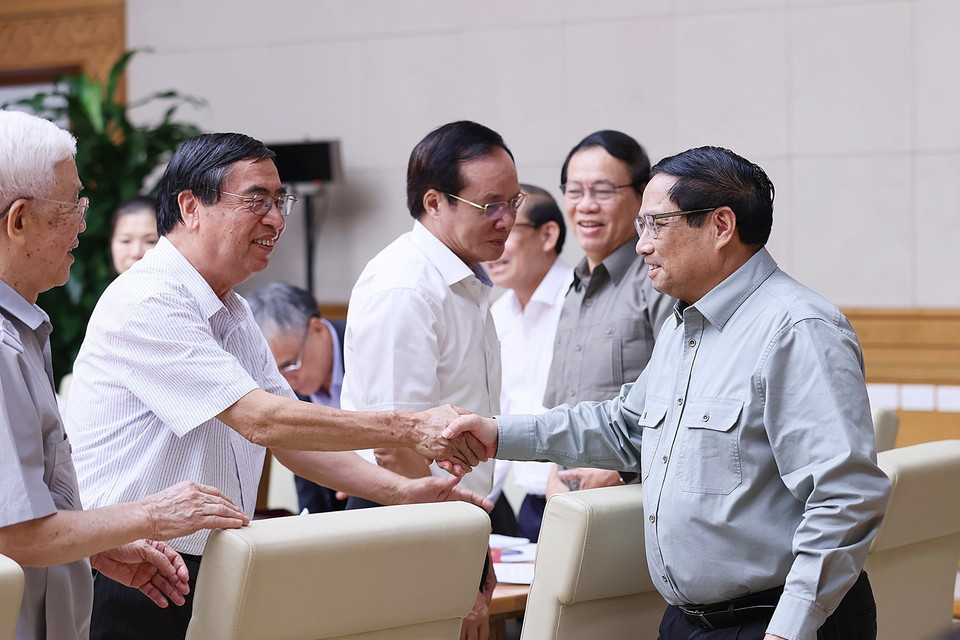 Thủ tướng Phạm Minh Chính với các đại biểu dự Hội nghị. (Ảnh: Dương Giang/TTXVN)