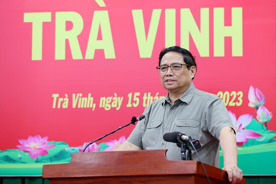 Thủ tướng Phạm Minh Chính phát biểu kết luận buổi làm việc với Ban Thường vụ Tỉnh ủy Trà Vinh. (Ảnh: Dương Giang/TTXVN)