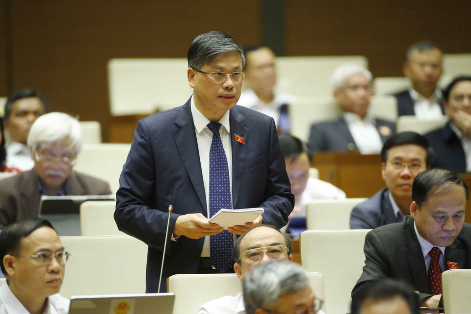 Đại biểu Quốc hội tỉnh Ninh Thuận Nguyễn Sỹ Cương phát biểu ý kiến. (Ảnh: Doãn Tấn/TTXVN)