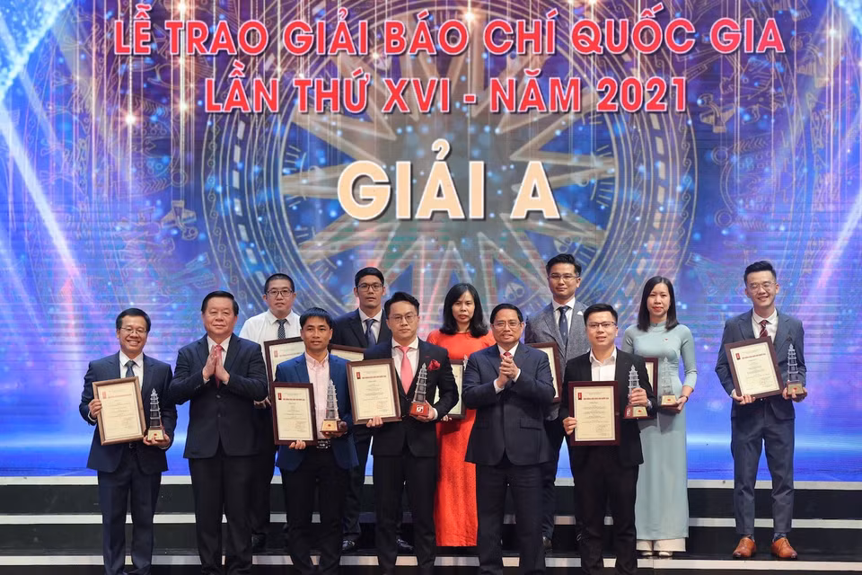 Năm nay là năm thứ 16 Giải báo chí quốc gia được tổ chức theo các Quyết định của Thủ tướng Chính phủ phê duyệt Đề án Giải báo chí quốc gia và Đề án Nâng cao chất lượng Giải báo chí quốc gia. (Ảnh: Hoài Nam/Vietnam+)