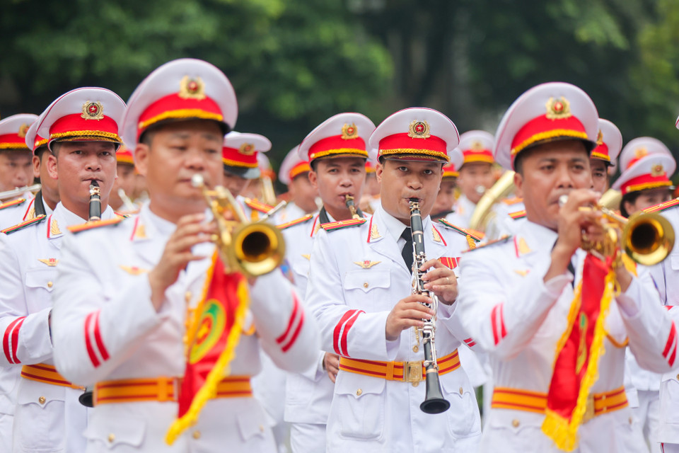 Đây là một trong những sự kiện được mong đợi nhất trong năm của công chúng Thủ đô. (Ảnh: Minh Sơn/Vietnam+)