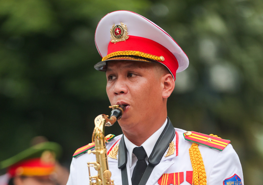 Ngay các tác phẩm âm nhạc Việt Nam quen thuộc cũng sẽ mới lạ hơn khi được chuyển soạn cho dàn nhạc kèn. (Ảnh: Minh Sơn/Vietnam+)