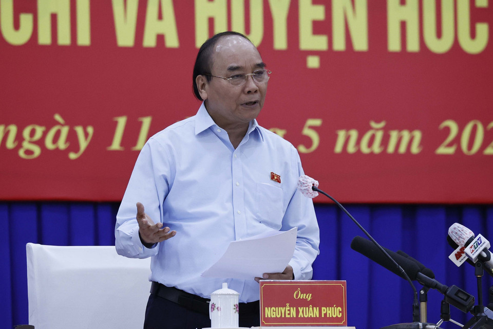 Phát biểu tại hội nghị, Chủ tịch nước Nguyễn Xuân Phúc đánh giá cao cử tri Thành phố Hồ Chí Minh nêu nhiều vấn đề tâm huyết đối với sự phát triển của thành phố và đất nước. (Ảnh: Thống Nhất/TTXVN)