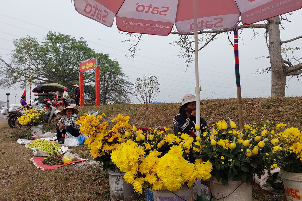 Phiên chợ hội Hiền vắng vẻ vì thiếu màn đánh phết. (Ảnh: Minh Thu/Vietnam+)