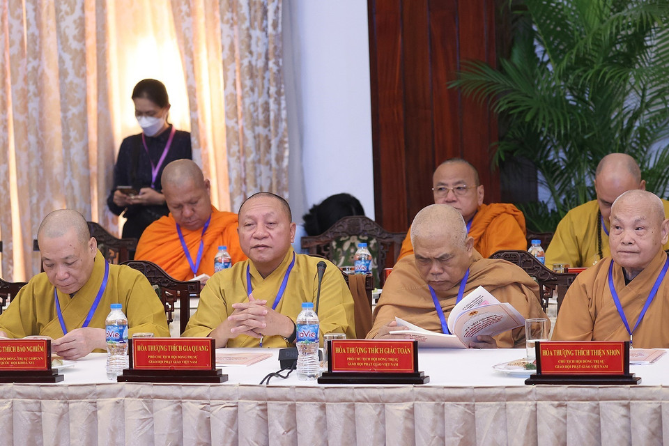 Các chức sắc và đại diện các tổ chức tôn giáo tham dự hội nghị. (Ảnh: Dương Giang/TTXVN)