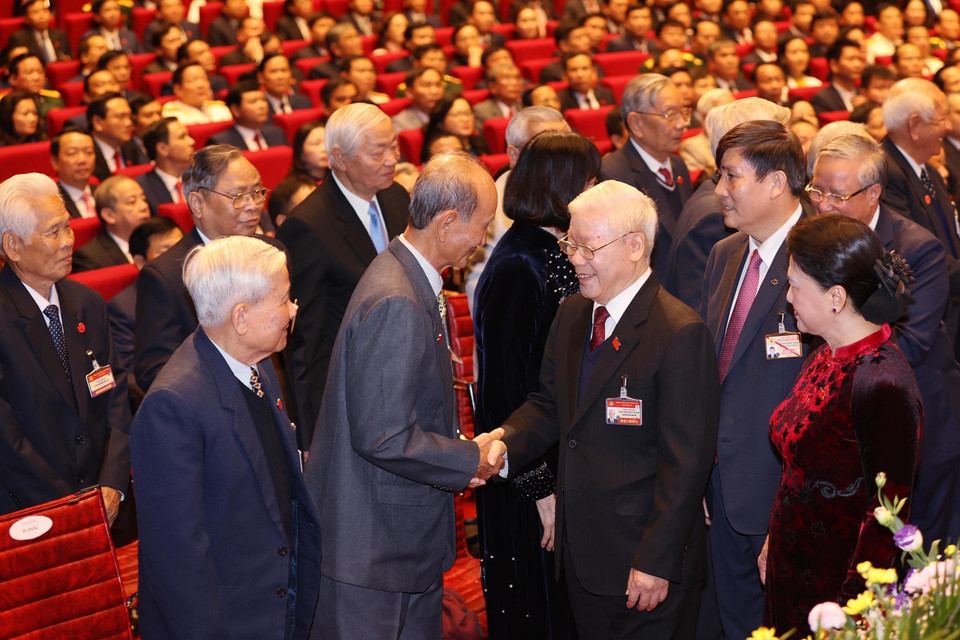  Tổng Bí thư, Chủ tịch nước Nguyễn Phú Trọng và Ủy viên Bộ Chính trị, Chủ tịch Quốc hội Nguyễn Thị Kim Ngân dự phiên khai mạc Đại hội. (Ảnh: TTXVN)