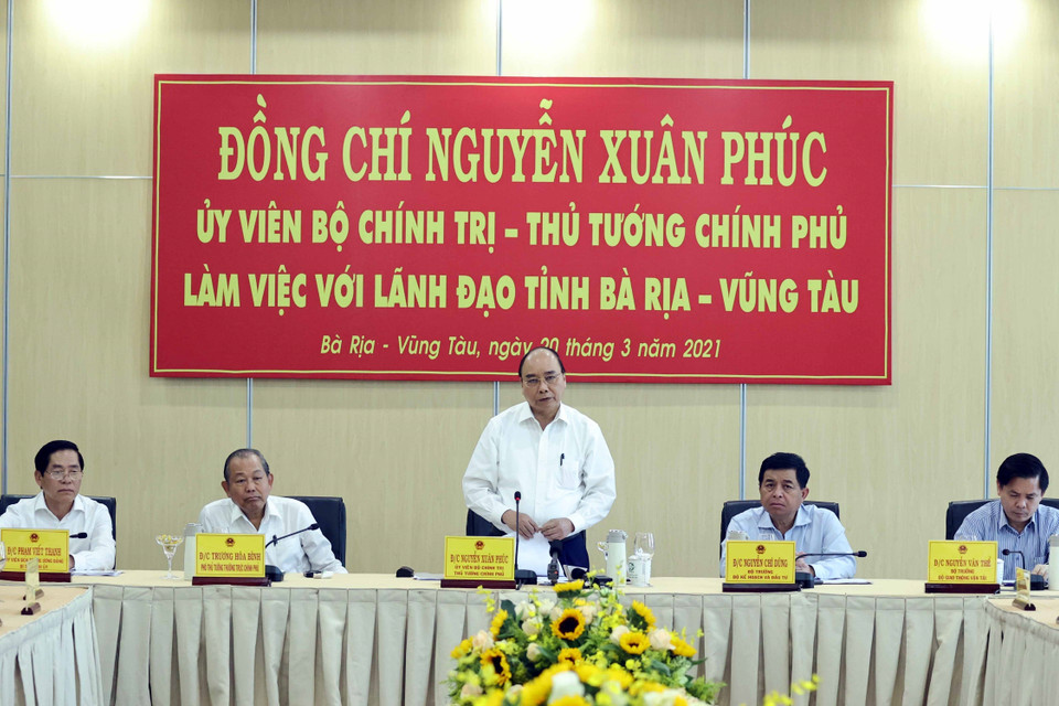 Thủ tướng Nguyễn Xuân Phúc làm việc với lãnh đạo tỉnh Bà Rịa-Vũng Tàu. (Ảnh: Thống Nhất/TTXVN)