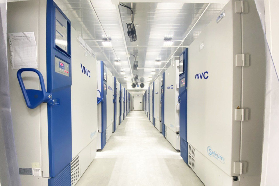 VNVC là đơn vị duy nhất được AstraZenca lựa chọn phân phối vắcxin với số lượng lớn tại Việt Nam.(Ảnh: Thông tin Chính phủ)