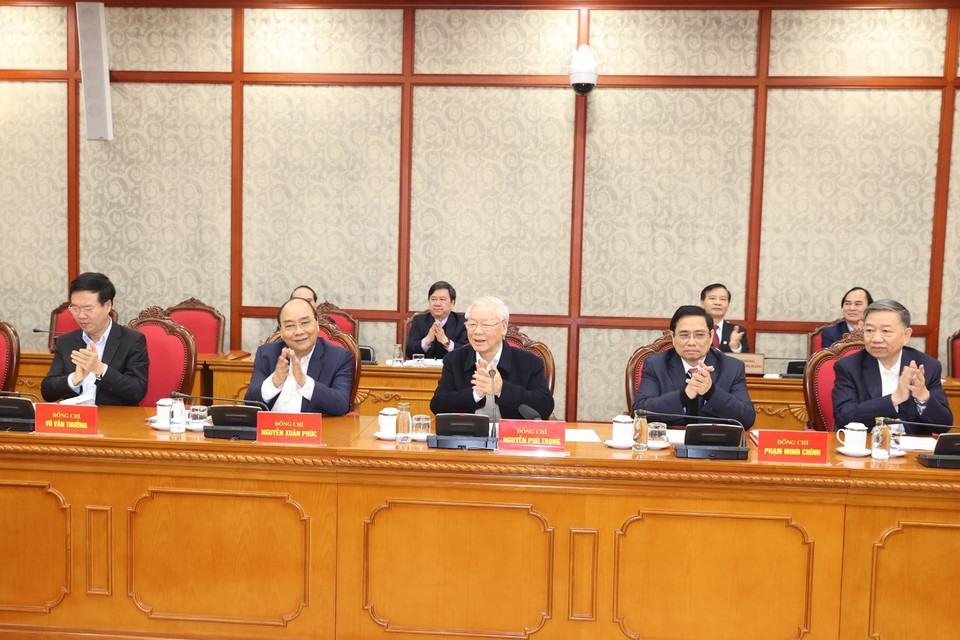 Tổng Bí thư, Chủ tịch nước Nguyễn Phú Trọng phát biểu kết luận phiên họp.(Ảnh: Trí Dũng/TTXVN)