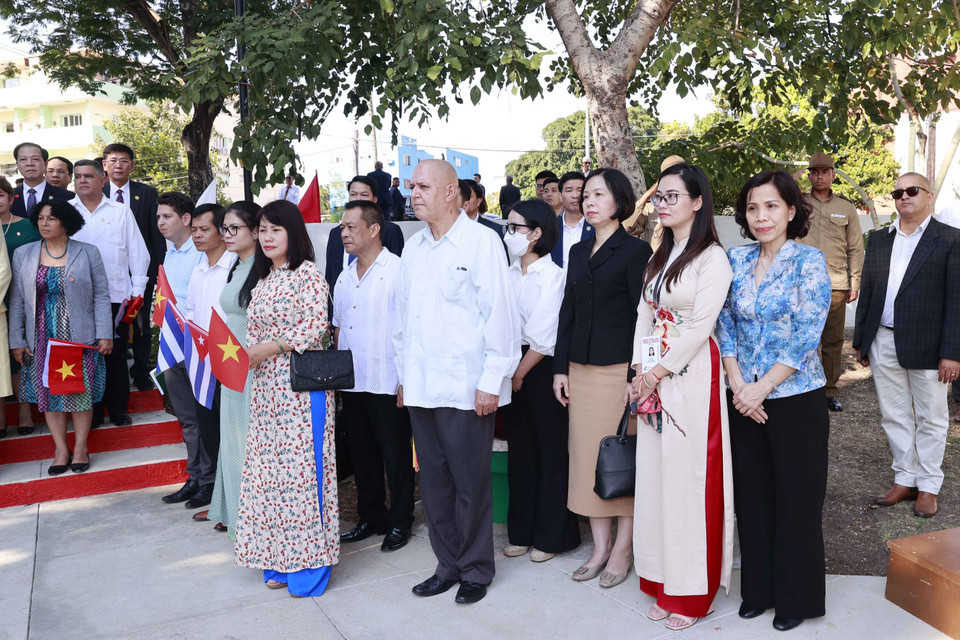 Đại biểu dự buổi lễ. (Ảnh: Doãn Tấn/TTXVN)