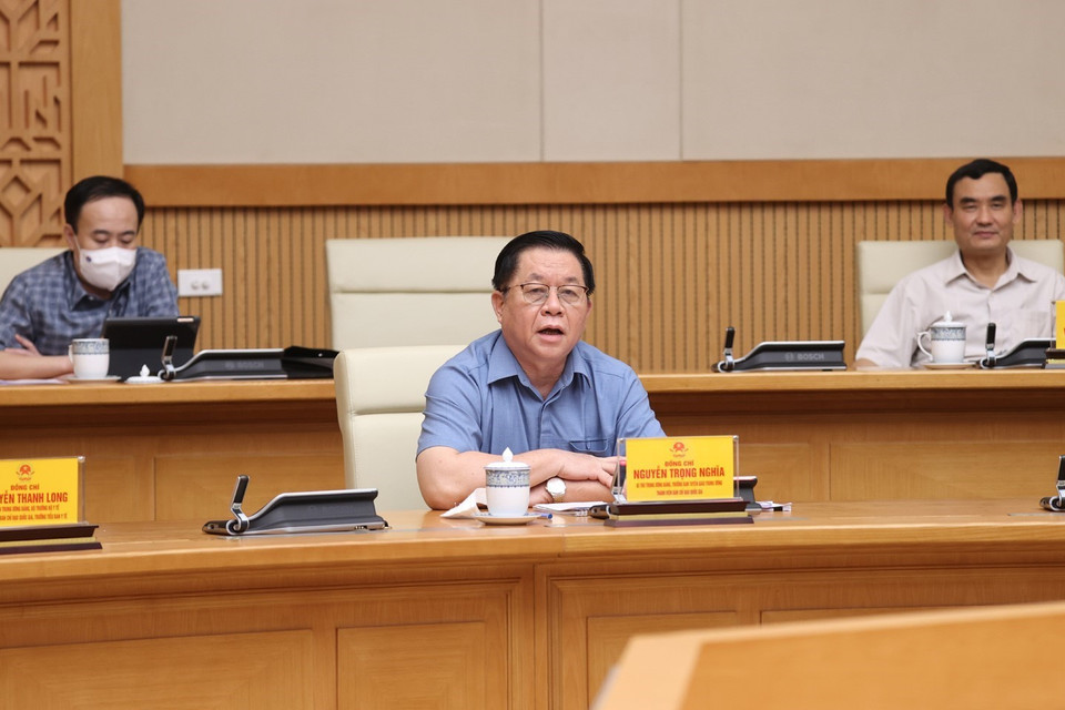 Trưởng Ban Tuyên giáo Trung ương Nguyễn Trọng Nghĩa phát biểu. (Ảnh: Dương Giang/TTXVN)