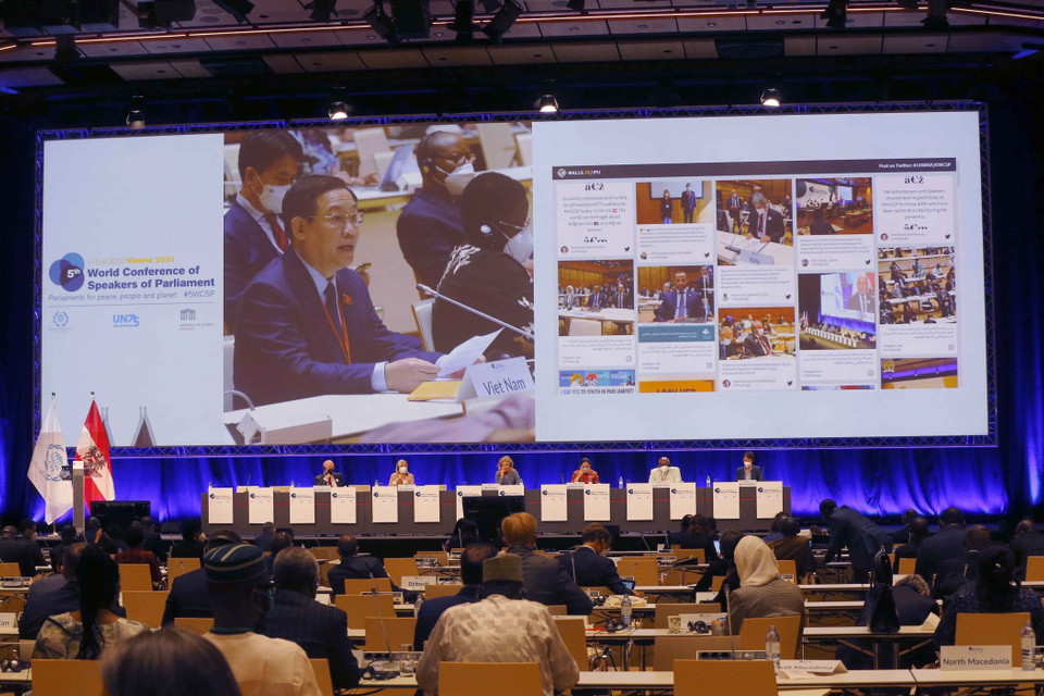 Chủ tịch Quốc hội Vương Đình Huệ dự Lễ khai mạc Hội nghị các Chủ tịch Quốc hội thế giới lần thứ 5. (Ảnh: Doãn Tấn/TTXVN)