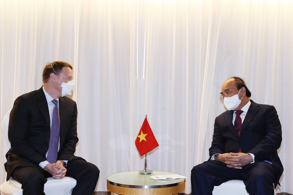 Chủ tịch nước Nguyễn Xuân Phúc tiếp cựu Cố vấn an ninh quốc gia Hoa Kỳ Matt Potinger. (Ảnh: Thống Nhất/TTXVN)