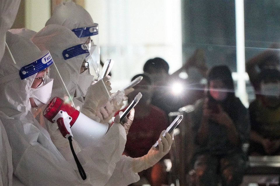 Một tiết mục của nhân viên y tế Bệnh viện Dã chiến thu dung và điều trị số 1 Thành phố Hồ Chí Minh. (Ảnh: HDCD/TTXVN phát)