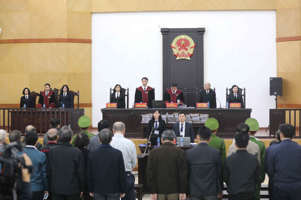 Quang cảnh phiên xét xử. (Ảnh: Doãn Tấn/TTXVN)