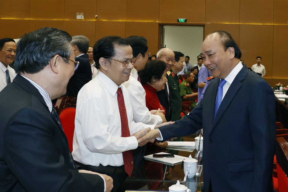 Thủ tướng Nguyễn Xuân Phúc và các đại biểu. (Ảnh: Thống Nhất/TTXVN)