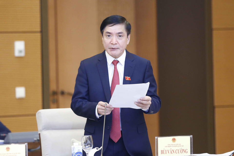 Tổng Thư ký Quốc hội, Chủ nhiệm Văn phòng Quốc hội Bùi Văn Cường phát biểu. (Ảnh: Doãn Tấn/TTXVN)