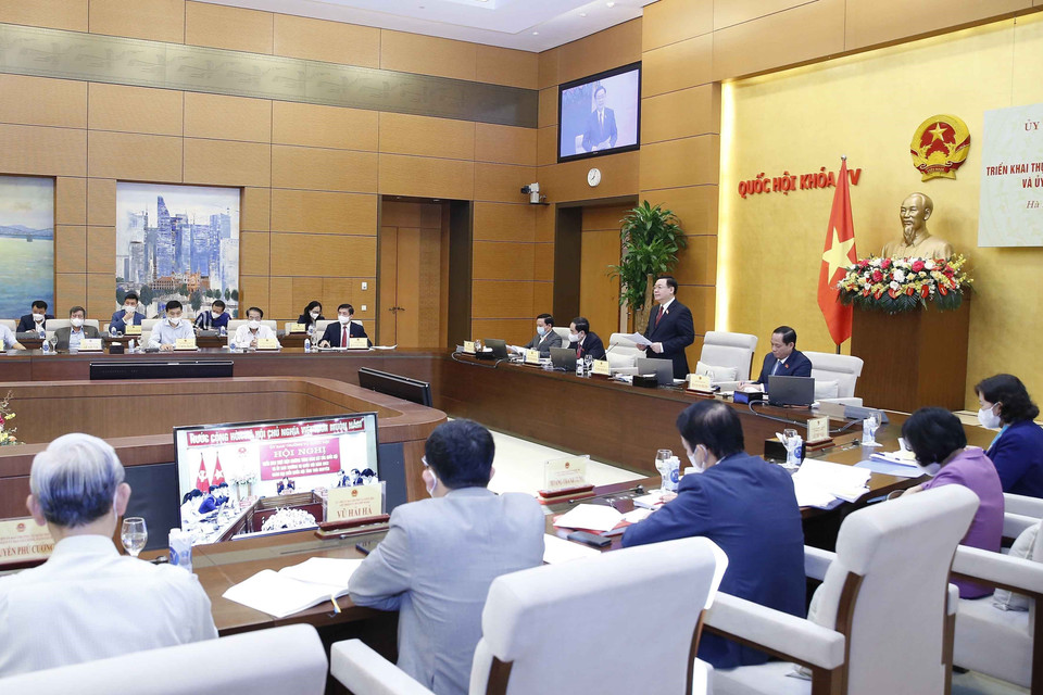 Chủ tịch Quốc hội Vương Đình Huệ phát biểu tại Hội nghị. (Ảnh: Doãn Tấn/TTXVN)