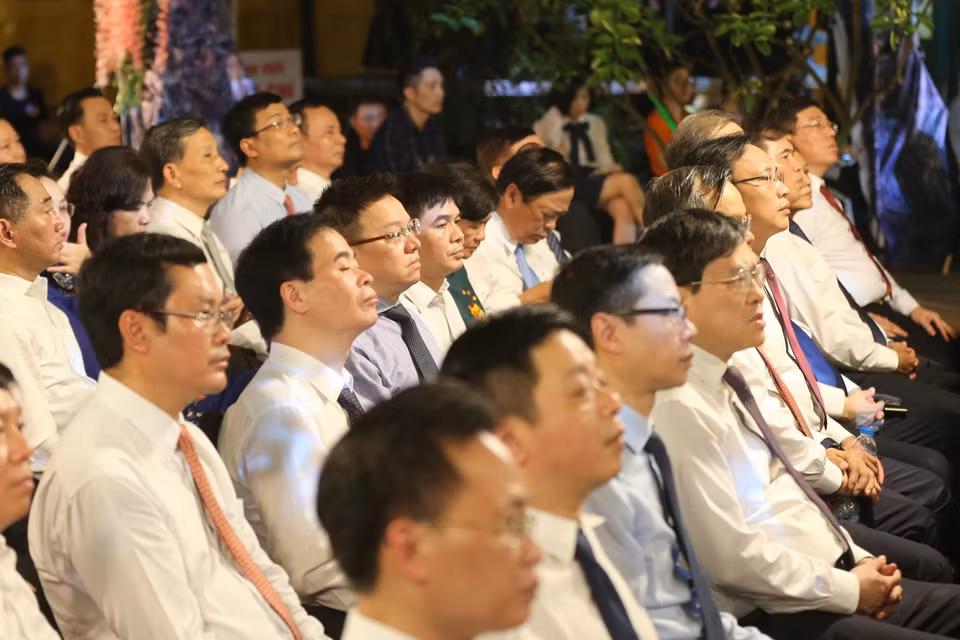Đại biểu dự tại điểm cầu Hà Nội. (Ảnh Doãn Tấn/TTXVN)