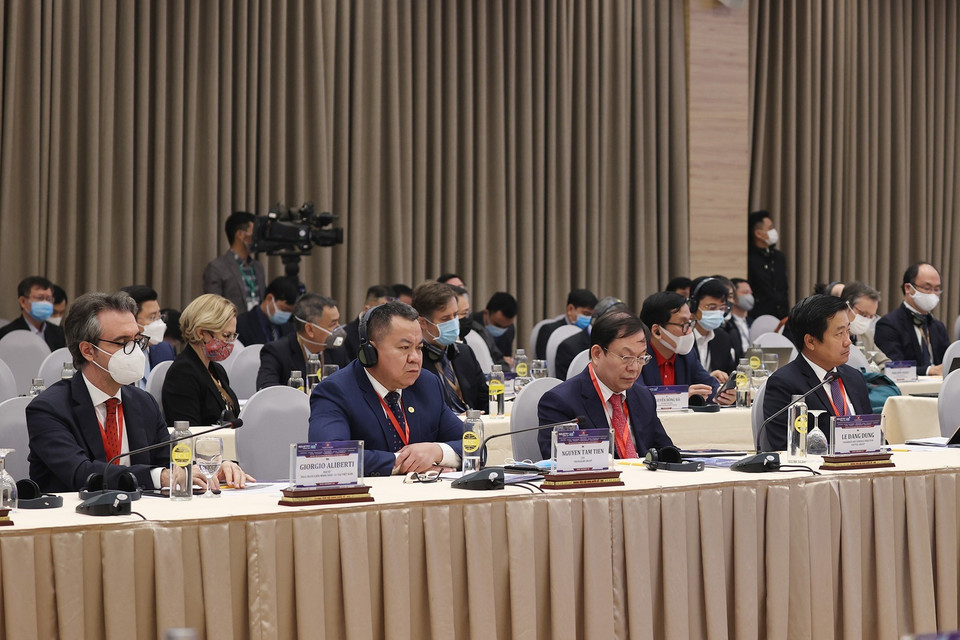 Các đại biểu tham dự Diễn đàn cấp cao về Công nghiệp 4.0. (Ảnh: Dương Giang/TTXVN)