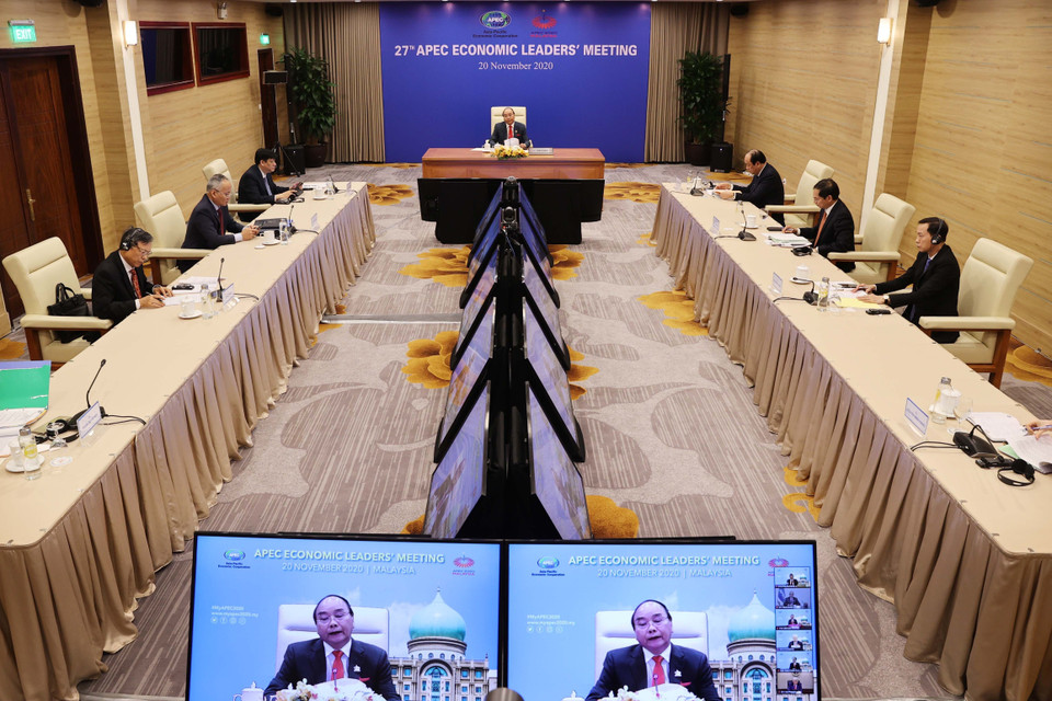 Thủ tướng Nguyễn Xuân Phúc phát biểu tại điểm cầu Hà Nội. (Ảnh: Thống Nhất/TTXVN)