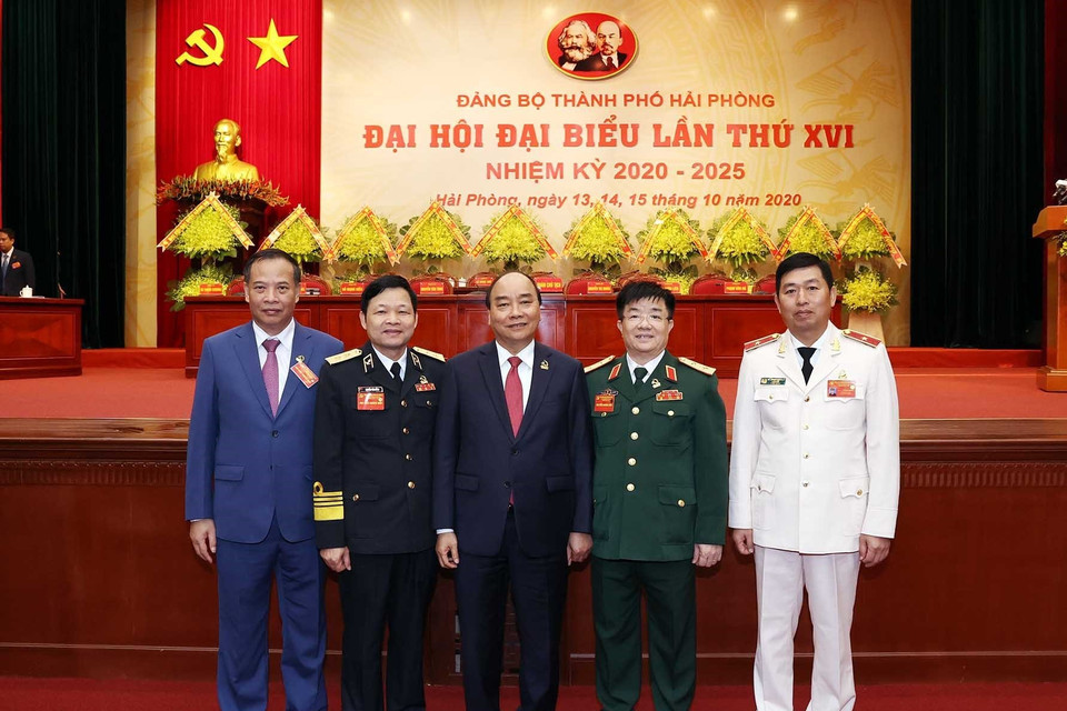 Thủ tướng Nguyễn Xuân Phúc với các đại biểu dự Đại hội. (Ảnh: Thống Nhất/TTXVN)