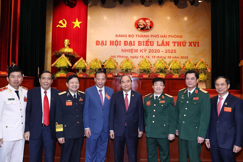 Thủ tướng Nguyễn Xuân Phúc với các đại biểu dự Đại hội. (Ảnh: Thống Nhất/TTXVN)