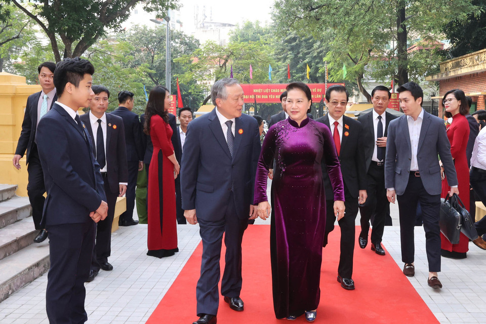 Chủ tịch Quốc hội Nguyễn Thị Kim Ngân và các đại biểu tại Lễ khánh thành Trụ sở Tòa án nhân dân tối cao. (Ảnh: Trọng Đức/TTXVN)