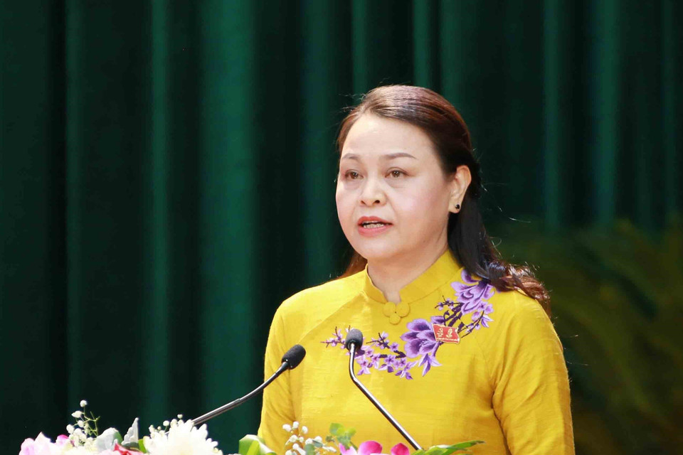 Bà Nguyễn Thị Thu Hà, Ủy viên Trung ương Đảng, Bí thư Tỉnh uỷ Ninh Bình phát biểu khai mạc Đại hội. (Ảnh: Phương Hoa/TTXVN)