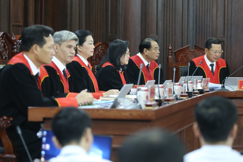 Hội đồng thẩm phán Tòa án nhân dân Tối cao dự phiên tòa. (Ảnh: Doãn Tấn/TTXVN)