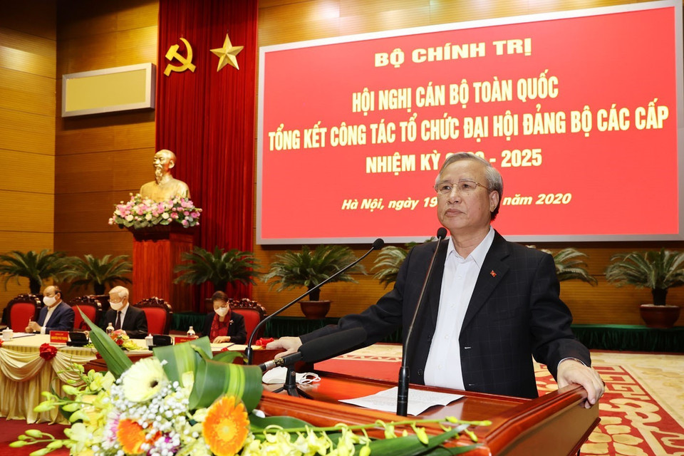 Ông Trần Quốc Vượng, Ủy viên Bộ Chính trị, Thường trực Ban Bí thư phát biểu tại Hội nghị. (Ảnh: Trí Dũng/TTXVN)