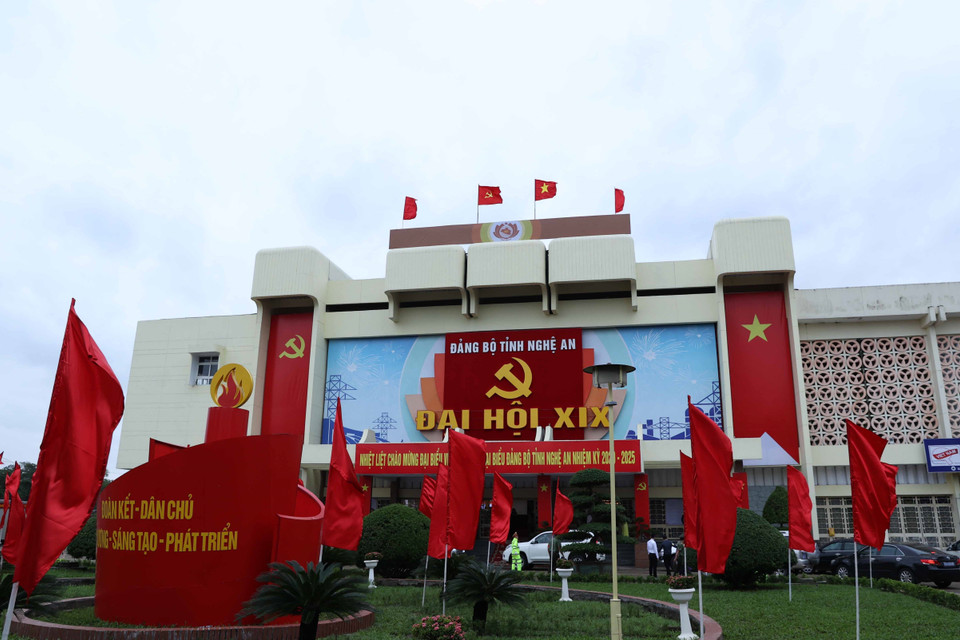 Quang cảnh nơi tổ chức Đại hội đại biểu Đảng bộ tỉnh Nghệ An lần thứ XIX, nhiệm kỳ 2020-2025. (Ảnh: Thống Nhất/TTXVN)
