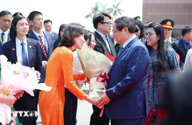 Thủ tướng Phạm Minh Chính về tới Hà Nội, kết thúc chuyến công tác tại Malaysia ttxvn-thu-tuong-pham-minh-chinh-kuala-lumpur.jpg