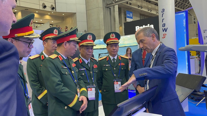 viet-nam-trien-lam-quoc-phong-nhat-ban-2.jpg viet-nam-trien-lam-quoc-phong-nhat-ban-2.jpg