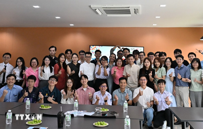 ttxvn-sinh-vien-5-tot-viet-nam-thai-lan-2.jpg