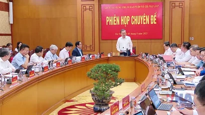 Tổng Bí thư họp Ban chỉ đạo Trung ương về hoàn thiện thể chế, pháp luật