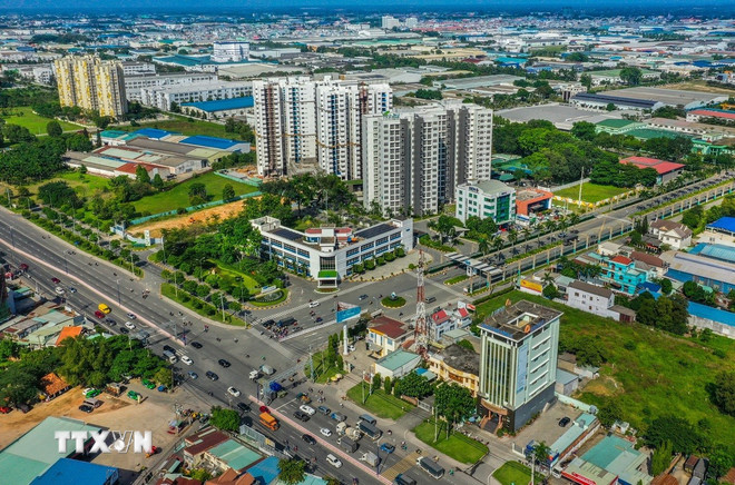 Một góc Khu công nghiệp Việt Nam-Singapore (VSIP1), Thành phố Hồ Chí Minh. (Ảnh: Chí Tưởng/TTXVN) ttxvn-vsip-1.jpg