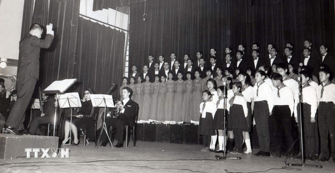 ttxvn-hoang-van-hop-xuong-1.jpg