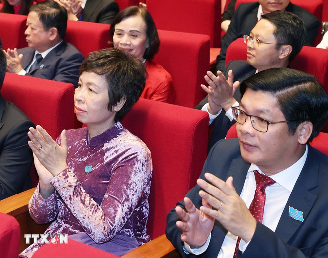 Các đại biểu tham dự Đại hội. (Ảnh: Thống Nhất/TTXVN) ttxvn-khai-mac-dai-hoi-dang-bo-thanh-pho-ha-noi-12.jpg