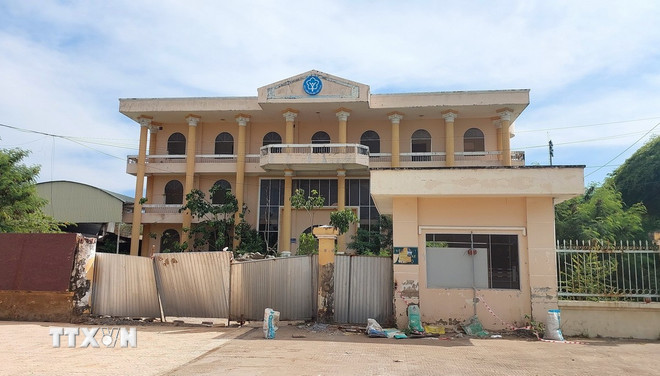 Vẫn còn hơn 9.000 cơ sở nhà, đất dôi dư cần tiếp tục xử lý ttxvn-tru-so-doi-du3.jpg