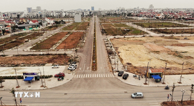 Ett hörn av det södra stadsområdet i Bac Giang-provinsen, där markpriserna har ökat från 2-4 miljarder VND/tomt. (Foto: Danh Lam/VNA) ttxvn-gia-dat.jpg