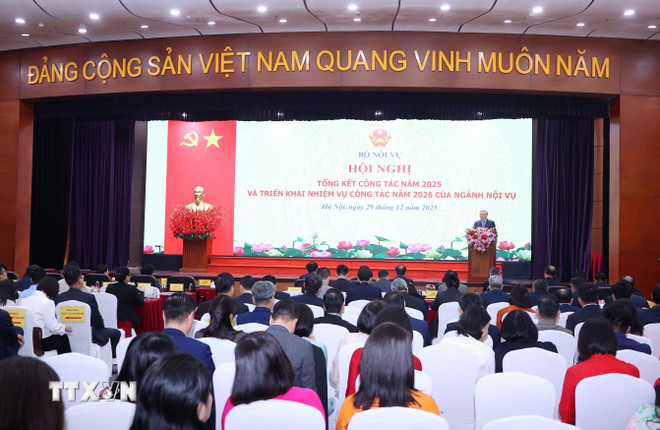 ttxvn-nguyen-hoa-binh-nganh-noi-vu2.jpg