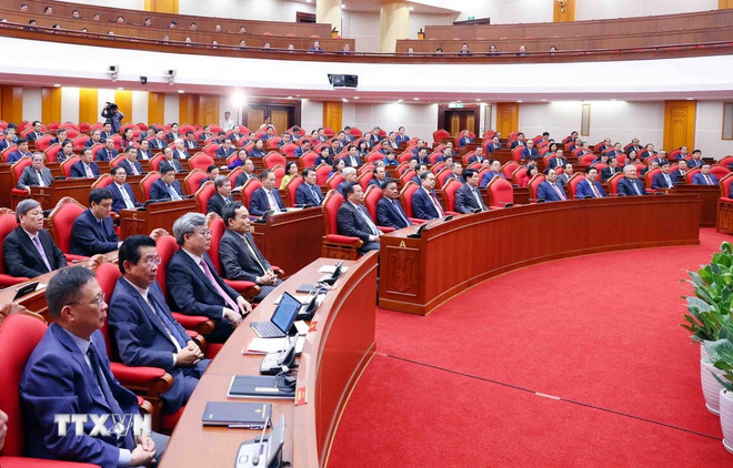 Các đại biểu tham dự bế mạc Hội nghị lần thứ 12 Ban Chấp hành Trung ương Đảng khóa XIII. (Ảnh: Phạm Kiên/TTXVN)
