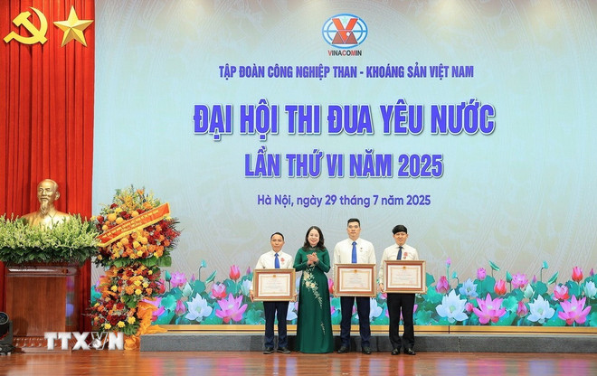 Tập đoàn TKV đổi mới công tác thi đua, góp phần đảm bảo an ninh năng lượng ttxvn-dai-hoi-thi-dua-yeu-nuoc-tap-doan-cong-nghiep-than-khoan-san-1.jpg