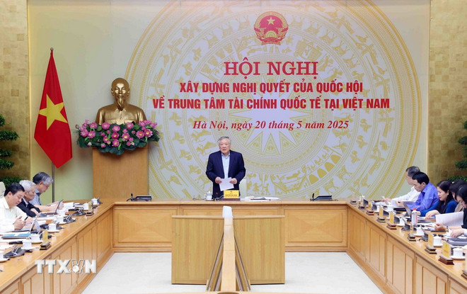 ttxvn-hoi-nghi-xay-dung-nghi-quyet-cua-quoc-hoi-ve-trung-tam-tai-chinh-quoc-te-1.jpg