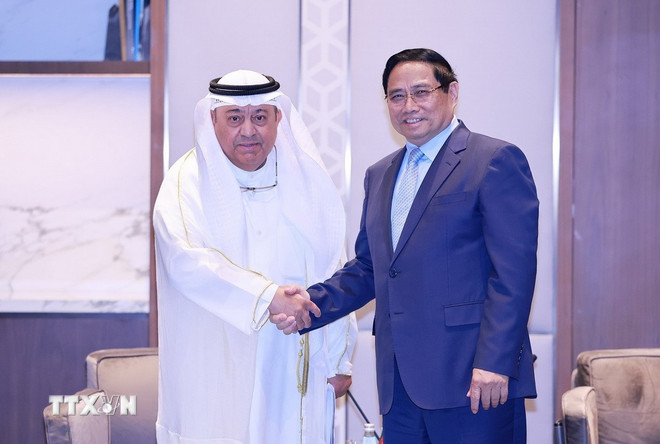 ttxvn-thu-tuong-tiep-lanh-dao-mot-so-tap-doan-hang-dau-cua-kuwait-6.jpg