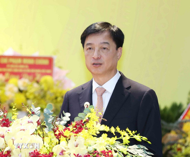 Mr. Nguyen Duy Ngoc, Politburo member, Secretary of the Party Central Committee, Chairman of the Central Inspection Commission, gave a speech directing the Congress. (Photo: Phuong Hoa/VNA) ttxvn-nguyen-ngoc-duy-2.jpg