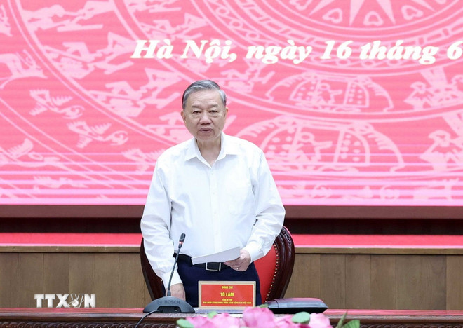 Tổng Bí thư Tô Lâm: Định hình một tầm nhìn mới cho Thủ đô trong thời đại mới ttxvn-tong-bi-thu-to-lam-thanh-uy-ha-noi-5.jpg